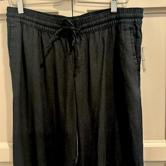 New Old Navy Pants Medium - Picture 5 of 14